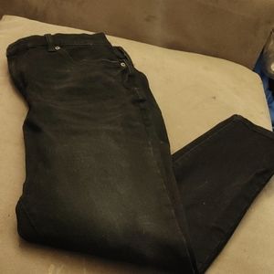 Time and Tru High Rise Curvy Black Jeans